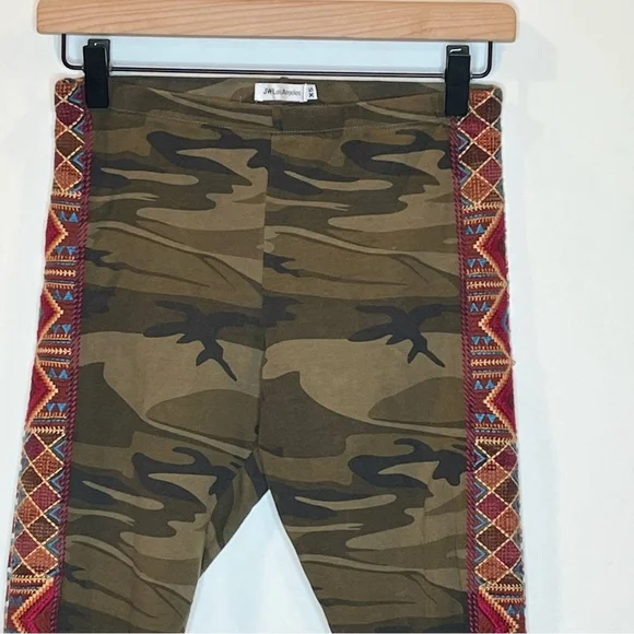 Johnny Was Marjan Camo Embroidered Leggins Size XS - Picture 6 of 12